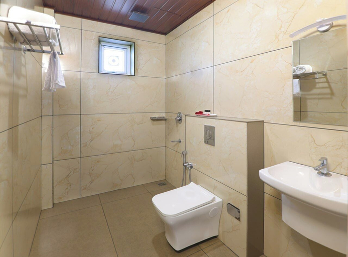 Bathroom 4, Namasthe Ayurveda and Yoga Retreat, Ernakulam
