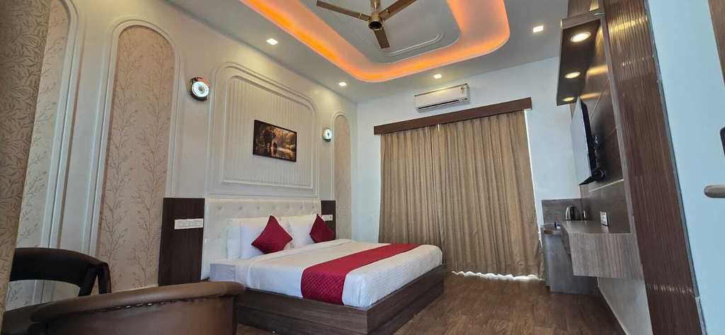 Room 4, Evergreen Resort And SPA The Lychee, Nainital