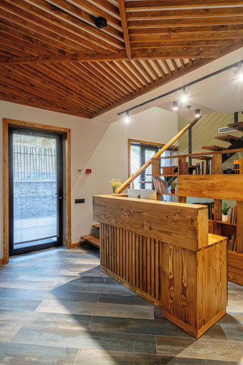 Interior entrance, Aprie Boutique Hotel