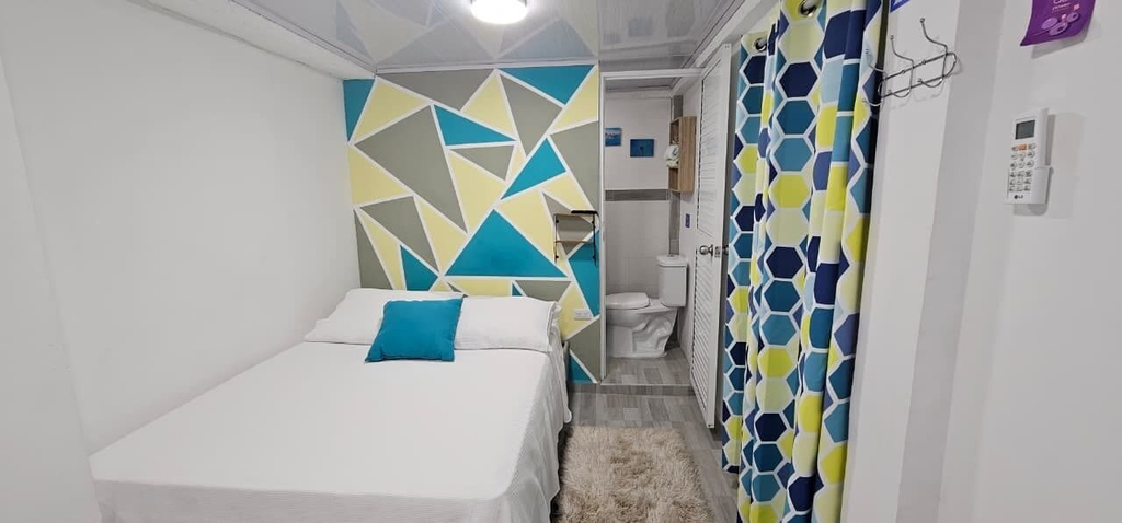 Room 2, Posada Cedar Valley, Providencia
