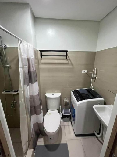 Bathroom 3, Spacious Accommodation, Pasay City