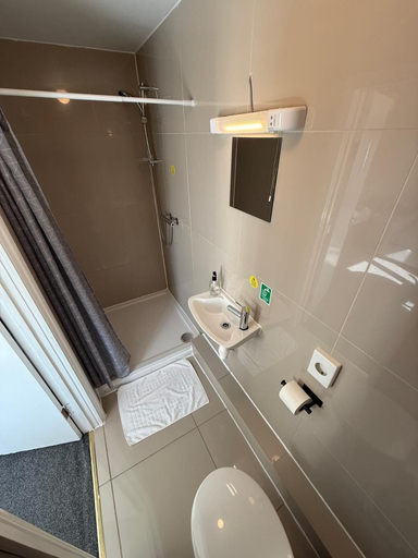 Bathroom, Studio 32-Free Private Parking, Portsmouth