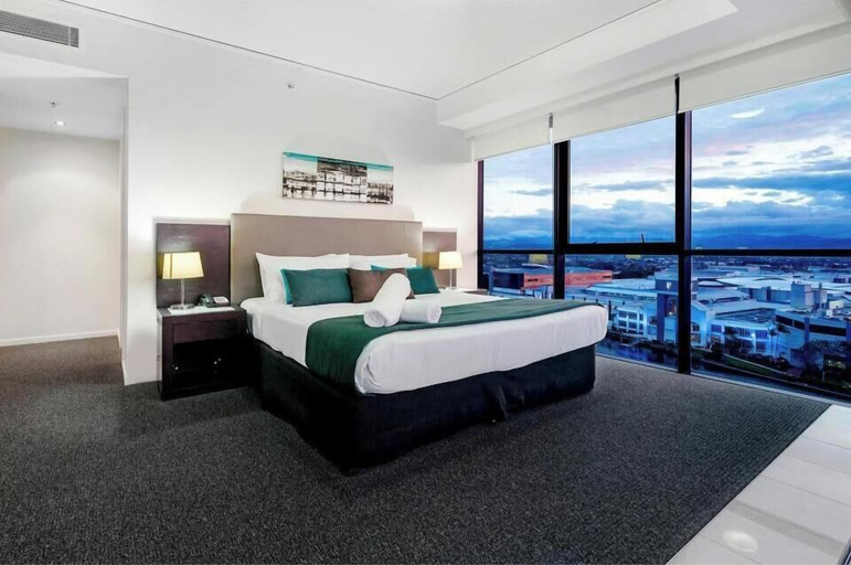 Room 3, Broadbeach Skyline 3 Bedroom Retreat, Gold Coast