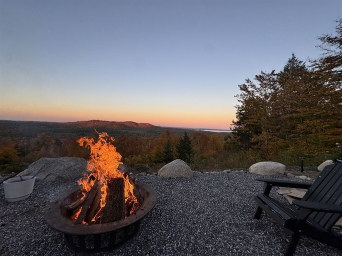 Property grounds 5, Sebago Sunrise Limit 8 3 Bedroom Villa by RedAwning, Cumberland