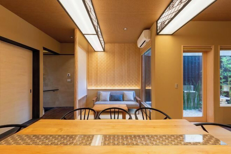 Interior 2, Kyoran Akaritei, Kyoto