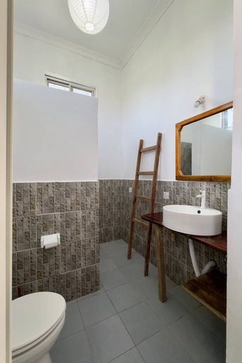 Bathroom 3, Zanzibar Lodge, Kaskazini 'B'