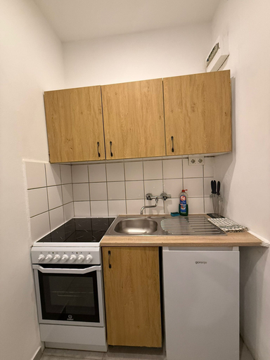 Private kitchen 5, 2BR Apartment 10 Min Walk to Westbahnhof, Wien