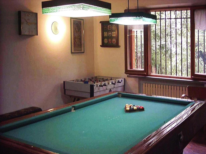Game room, Farmhouse in Fano With Pool & Adriatic Views, Pesaro E Urbino