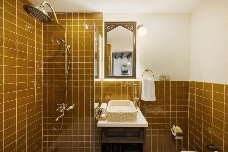 Room 5, Zerzembe Boutique Hotel, Merkez