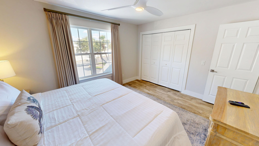 Room 5, Spf 98 2 Bedroom Townhouse, Walton
