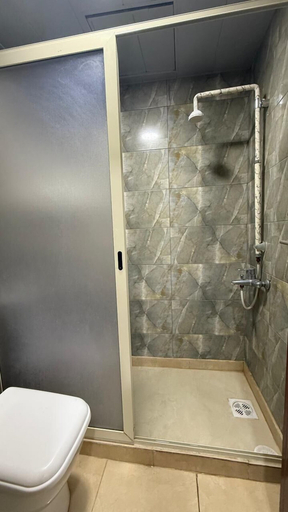 Bathroom 3, Weekend Hotel, Beirut