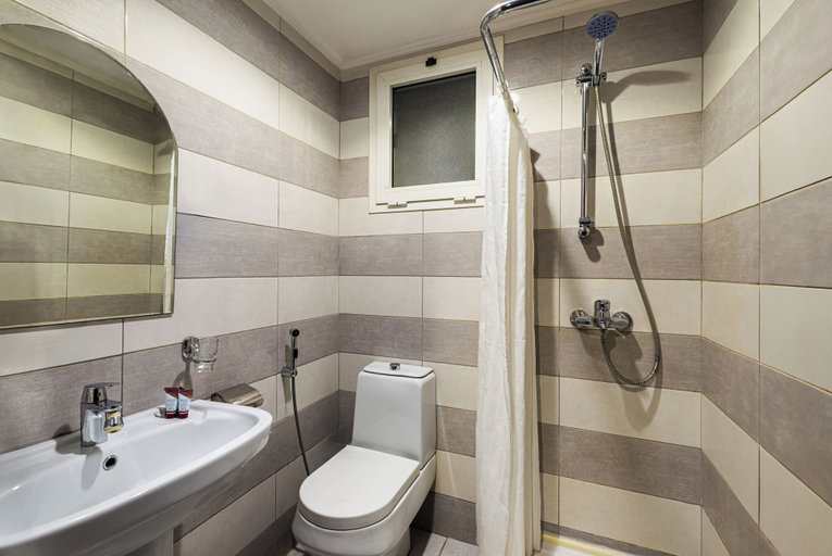 Bathroom 5, Razana Al Hafayyer, Makkah