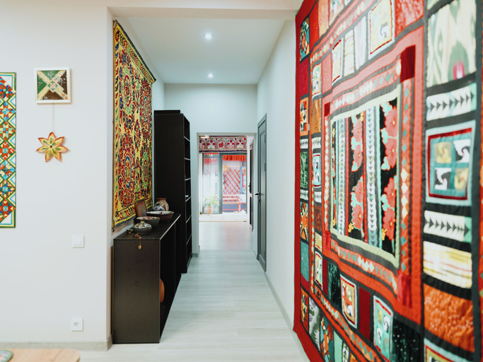 Living area 2, Skeramos Boutique Art Hotel, Bishkek
