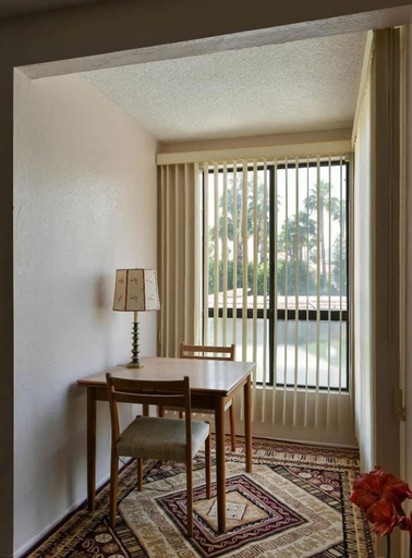 Room 2, Lakeside Golf Course Retreat in Cathedral City, Riverside
