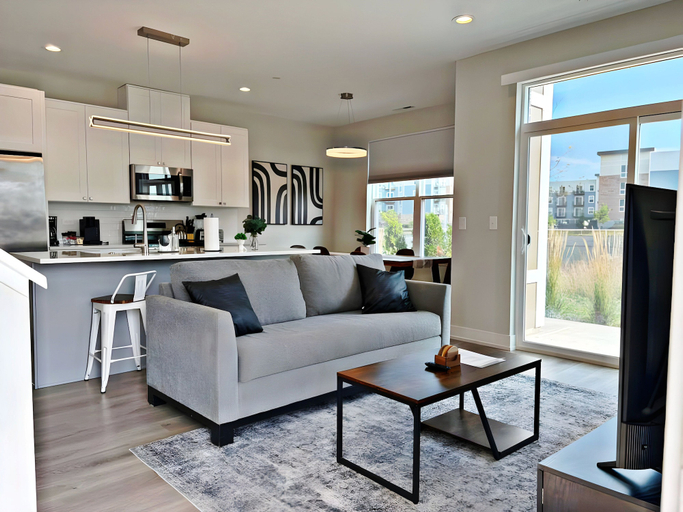Living area 5, Modern 4BR with Parking - WV rep 4, Dupage