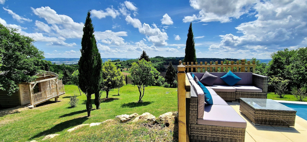 Exterior 2, Domaine de Pech et Lafon. Cabanes avec SPA privatif, Lot-et-Garonne