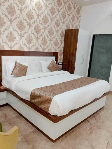 Room 2, Dream House Club And Resort, Gonda