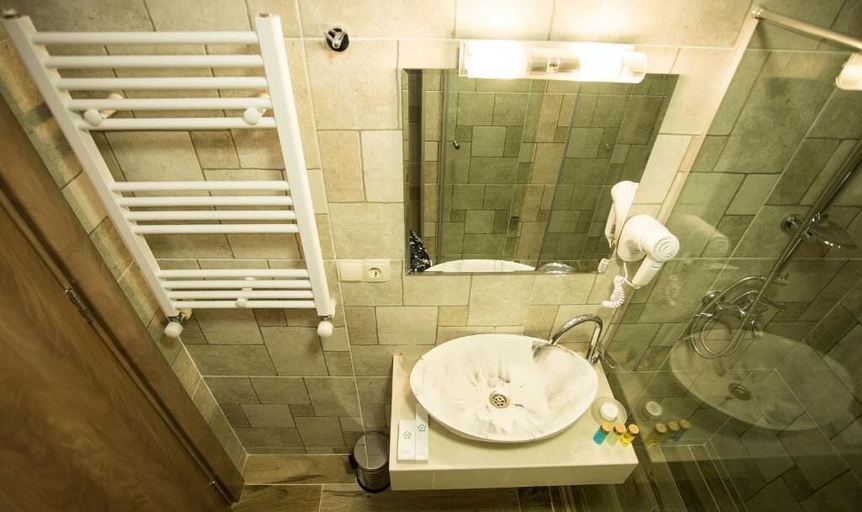 Bathroom 4, Gallery Inn Old Tbilisi, Tbilisi