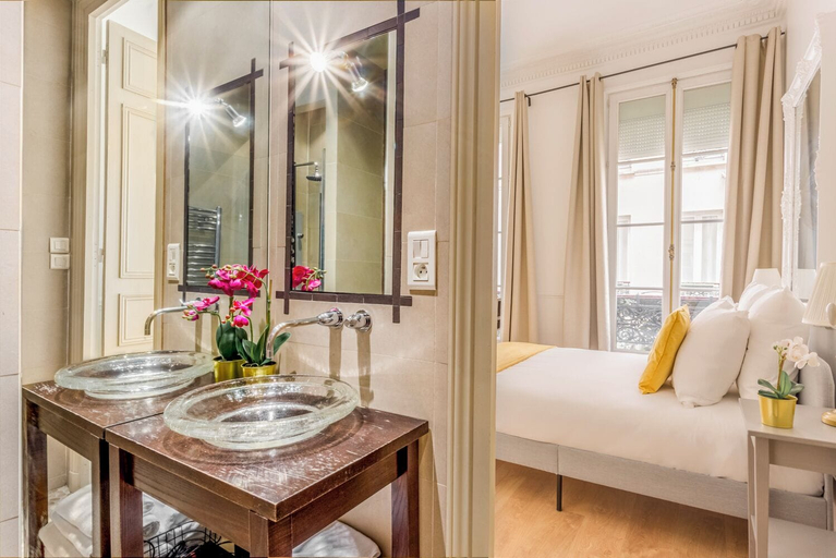 Room 5, Merveil Family Suite - Opera Castellane, Paris
