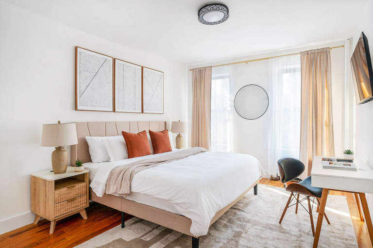 Room 1, 444-4e Contemporary 2BR in Hell s Kitchen, New York