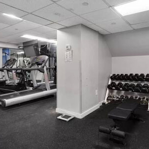 Room 4, 73-208 New 2BR 2bath UWS Doorman Gym, New York