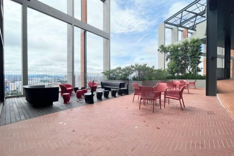 Interior 3, Cozy2B2B Apt 5km to Mid Valley|Wifi|TVbox|Inf Pool, Kuala Lumpur