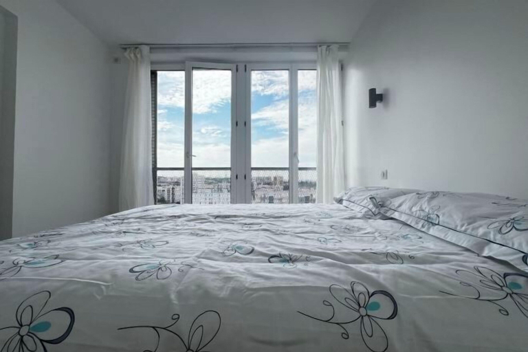 Exterior, Bedroom - Serene with Chinese-Parisian Warmth, Seine-Saint-Denis