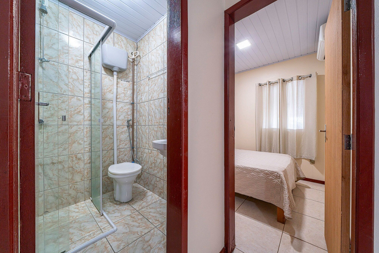 Bathroom 4, AP 20 Ala Tainha Residencial Solavir, Bombinhas