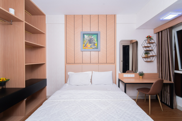 Barsa City Apartment By Apartku - Tap to explore photos