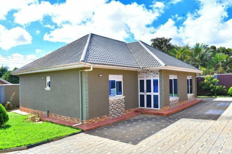 Exterior 3, The Biira Residence, Busiiro