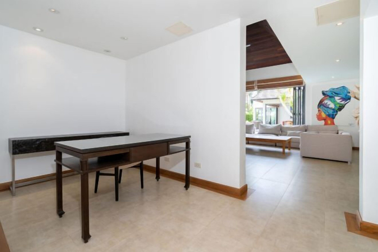 Interior 5, Boutique Garden and Huge Pool Villa, Phuket Island