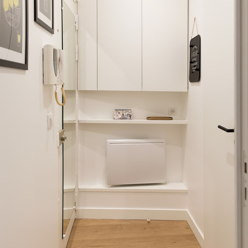 Room 4, Stylish Sevre I Chic 1-br in the Heart of the 6th, Paris