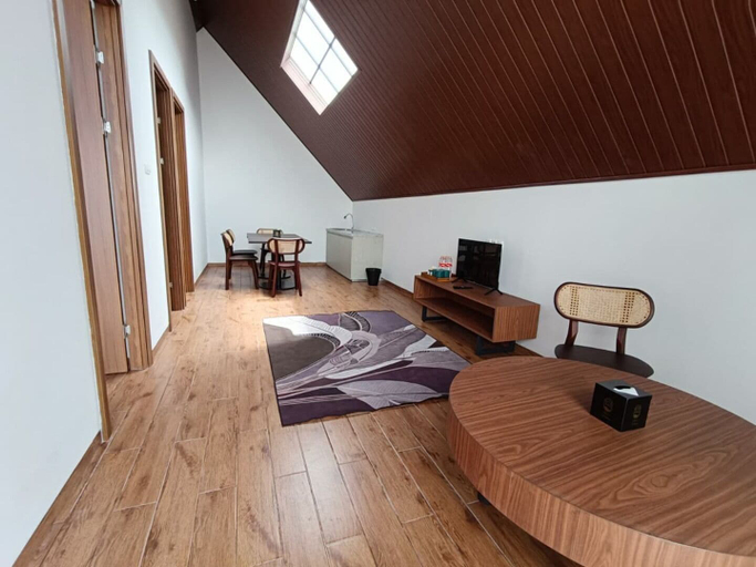 Bedroom 2, Diorit Villa and Glamping, Wonosobo