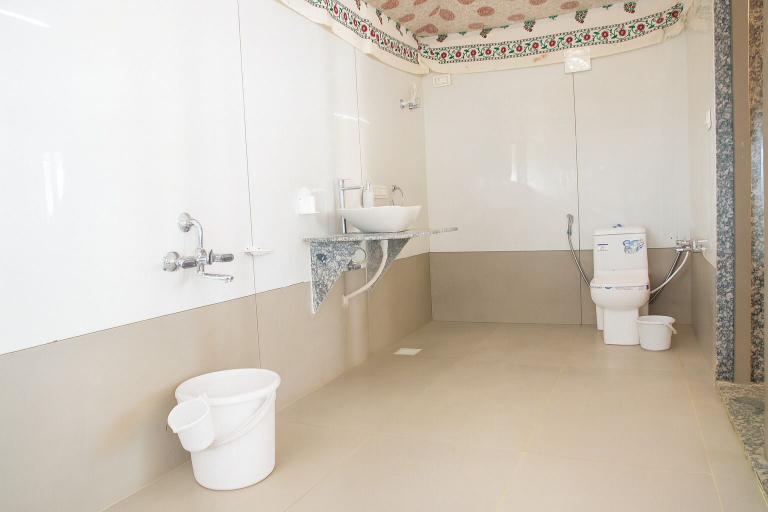 Bathroom 2, Road to Heaven Resort, Kachchh