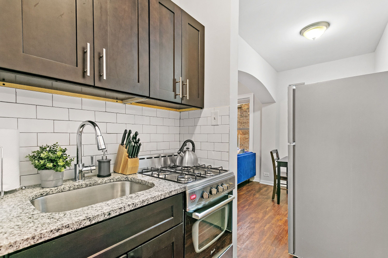 Private kitchen 3, Sunlit Studio - Lunt 1429 rep, Cook