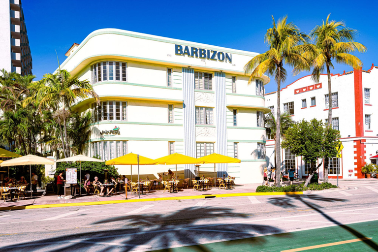 Room 2, Amazing Studio in Ocean Drive, Miami-Dade