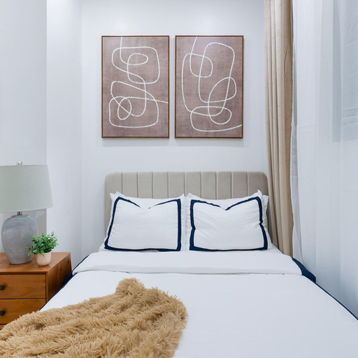 Room 4, 1290-3 New Renovated 2 Bedrooms in UES, New York