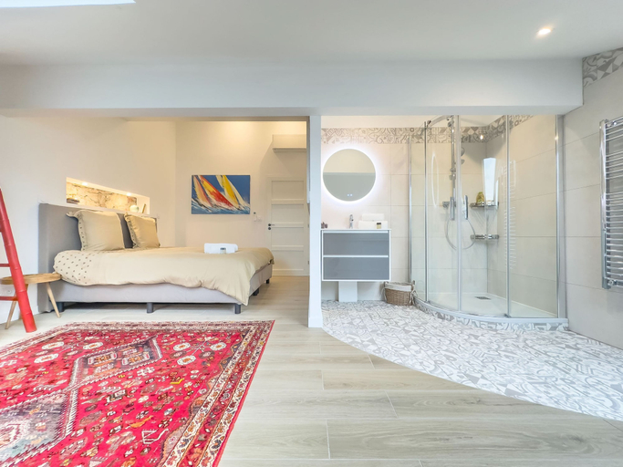 Room 3, Le Duplex in Cannes With 4 Bedrooms and 3 Bathrooms, Alpes-Maritimes