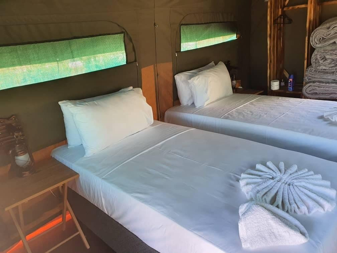 Room 5, RiverScape Inn Tented Guest House, Ngamiland West