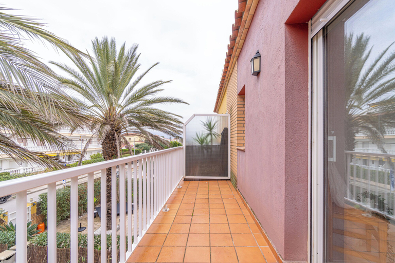 Terrace/patio 3, JOUVACATIONS VILLA FRESER 3, Girona
