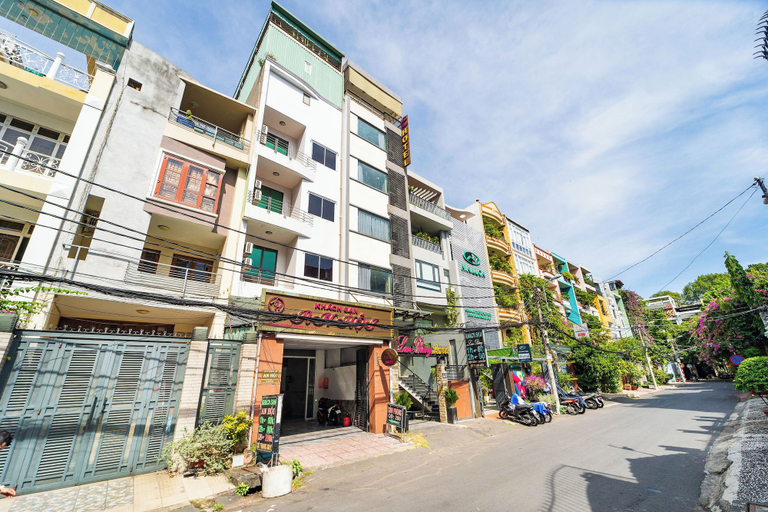 Front of property 2, OYO 1297 Hotel Hung Lam, Da Nang