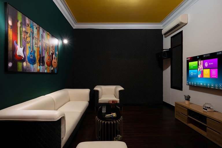 Karaoke room 5, Villa Paradise 6Bedroom, District 2
