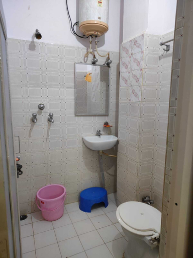 Bathroom, Hotel Jamna Vilas, Bikaner