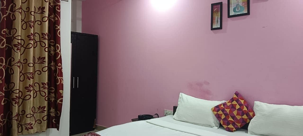 Room 2, B&B DIAMOND STAR, Delhi