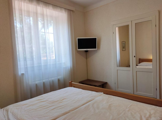 Room 4, Apartment & Rooms Villa Oliva, Novi Vinodolski