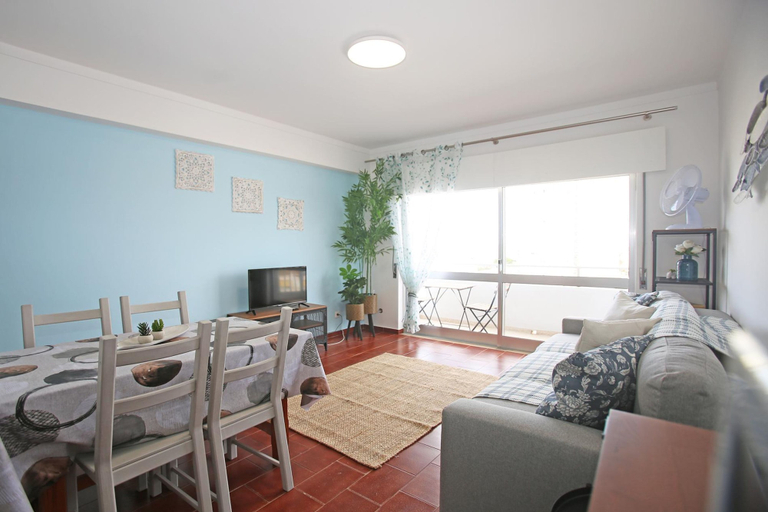 Room 5, A22 - Rocha Beach Flat in Portim o, Portimão