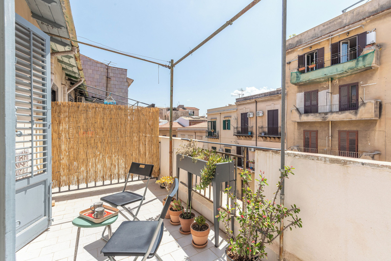 Terrace/patio 3, Casa Beatrice con Terrazza by Wonderful Italy, Palermo