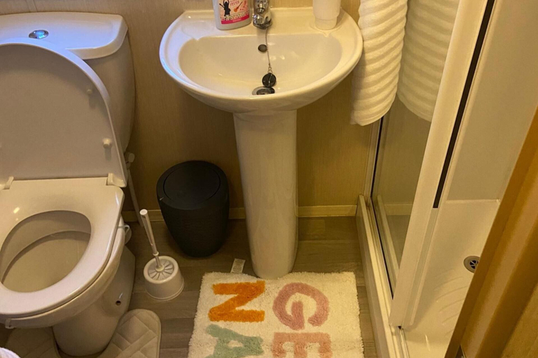 Bathroom 2, Seaside Bliss Retreat in Morecambe, Lancashire