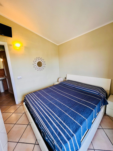 Room 3, Le Querce 5 DX, Nuoro