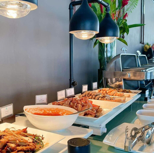 Food & Drinks 5, Ocean Villa Da Nang 4BR 5 Beds, Private Pool and Kitchen, Da Nang